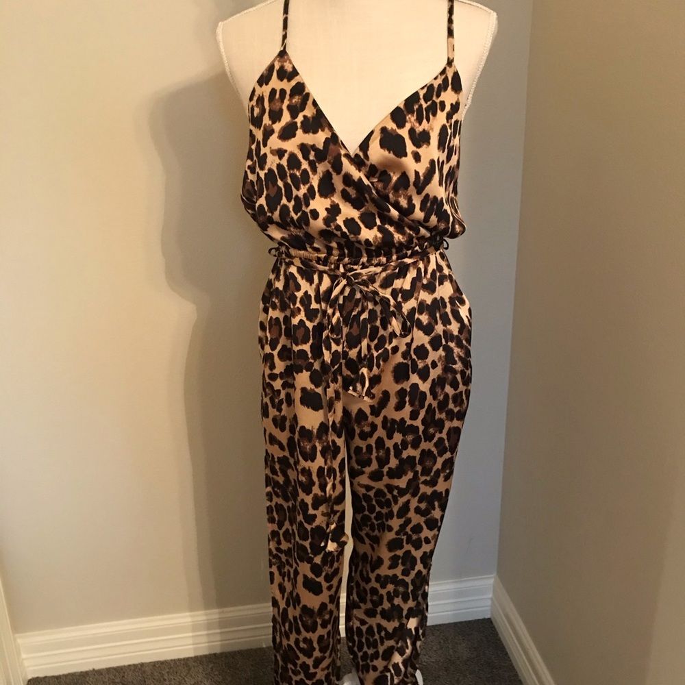 Leopard print sleeveless satin jumpsuit
